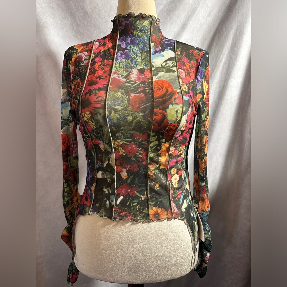Urban Revivo KarenBritChick X UR SELECTS Floral Print Collage Mesh Top